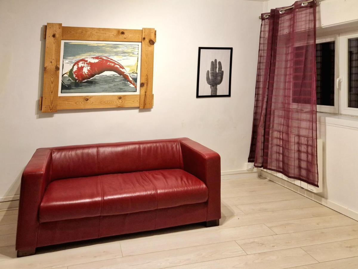 Vendegies-sur-Ecaillon Studio, Chambres, Appartement, Gite المظهر الخارجي الصورة