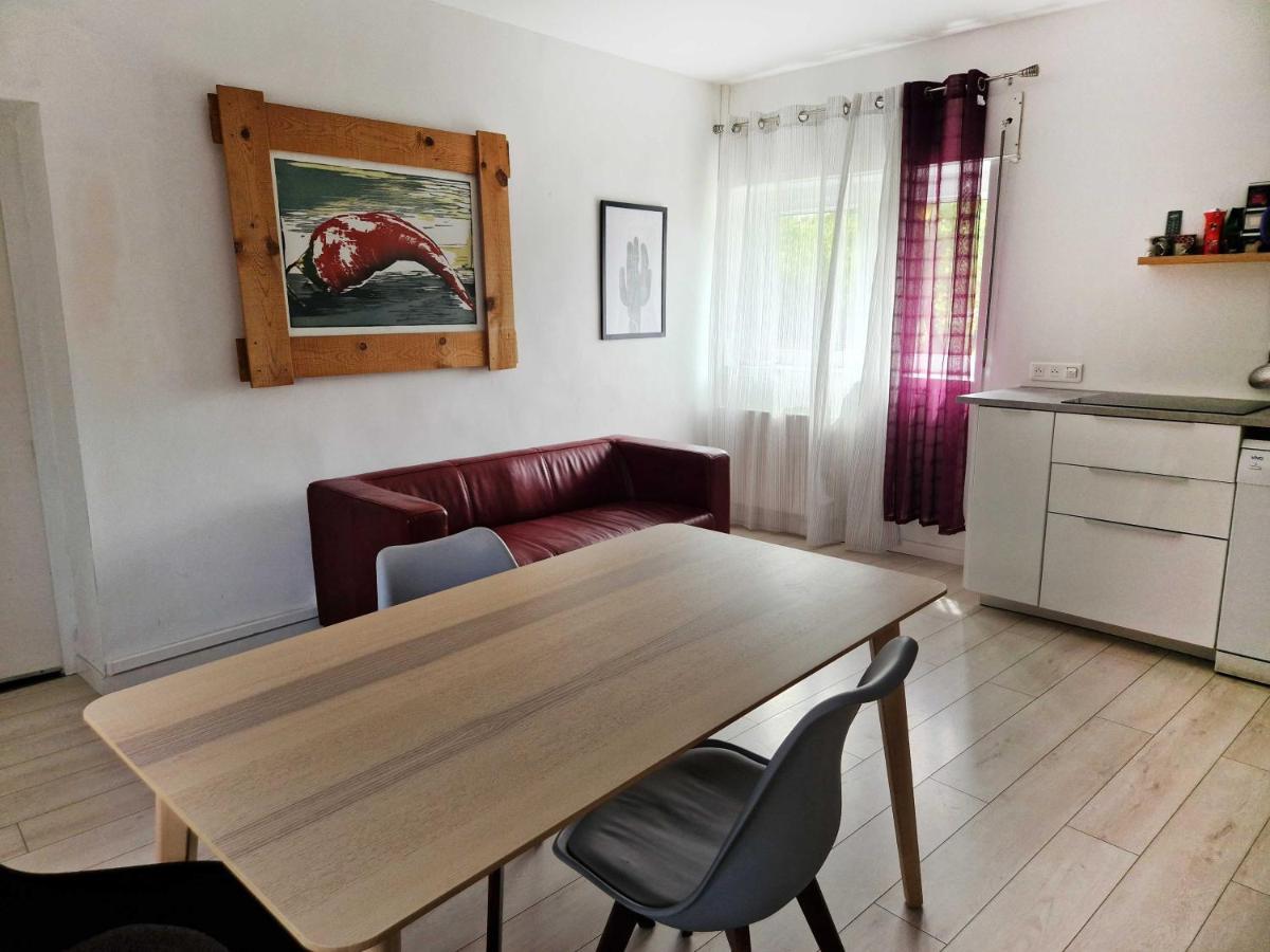 Vendegies-sur-Ecaillon Studio, Chambres, Appartement, Gite المظهر الخارجي الصورة